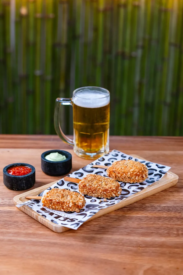 Croquetes crocantes da Selva